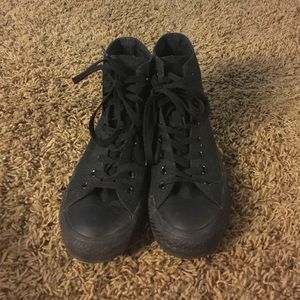 Black high top converse NWOT