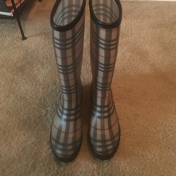 Burberry rain boots