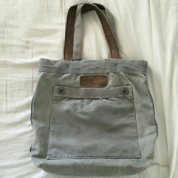 Abercrombie and Fitch tote