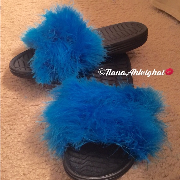 Faux Fur Slides