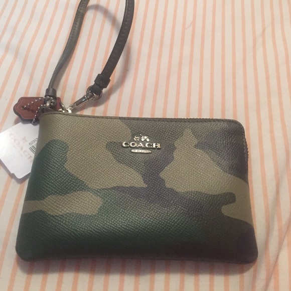 Coach WRISTLET   CAMO