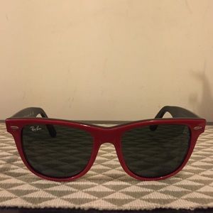 Ray-Ban red wayfarers