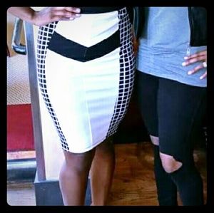 Black and White Stretch Pencil Skirt