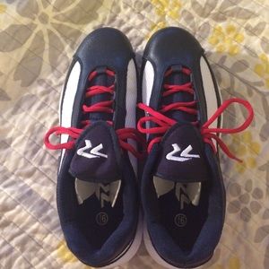 Women's Ringor Softball Cleats.