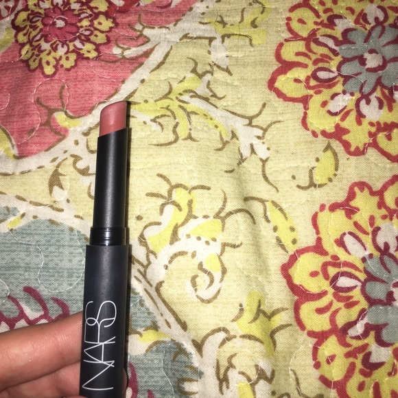Nars pure matte lipstick "tonkin"
