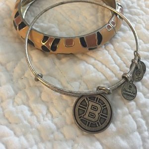 Bruins Alex and Ani and free cheetah bangle