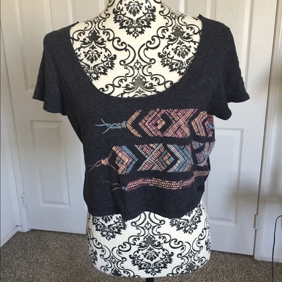 AE crop top