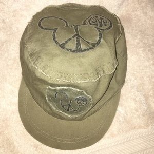 Disneyland Navy green Cap!