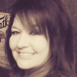 Meet your Posher, Bobbi