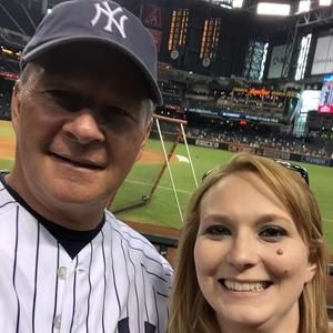 Meet your Posher, Corinne