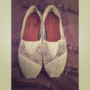 Mint Green Crochet Toms Size 8