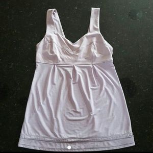 Lululemon workout tank, size 8