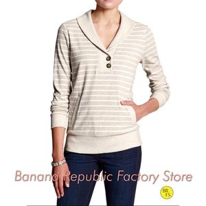 Banana Republic Sweatshirt
