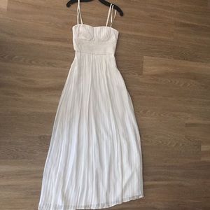 Beautiful cream BCBG Max Azria Cream Gown