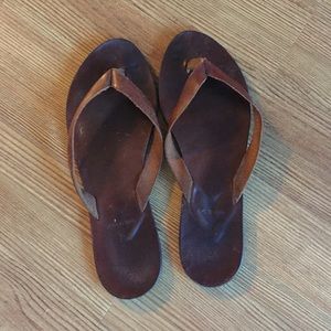 Brown leather JCrew flip flops