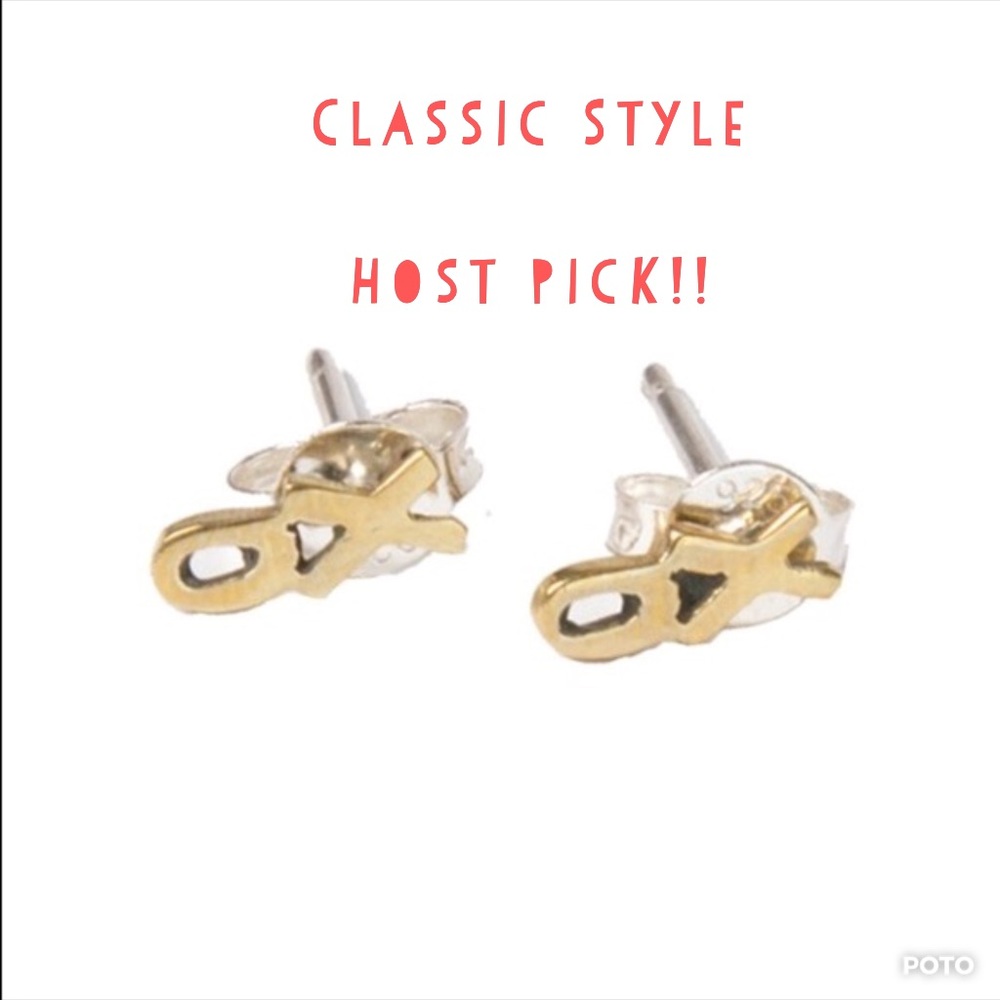 XO Earrings in Brass