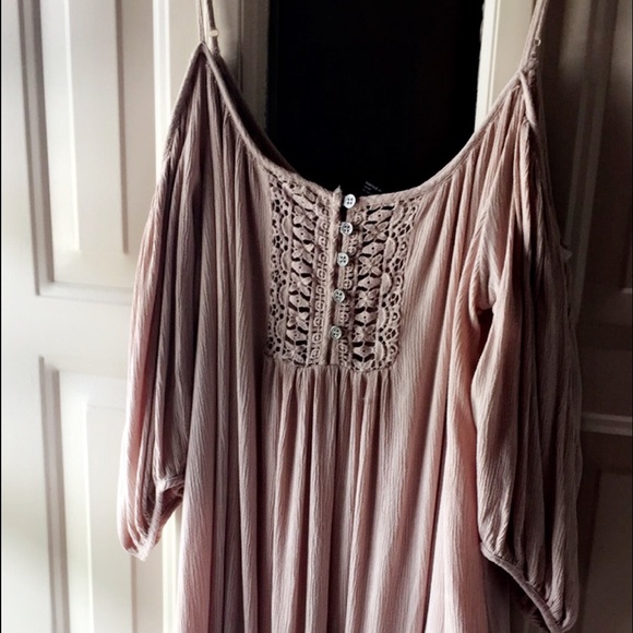 Forever 21 pink lace dress/shirt