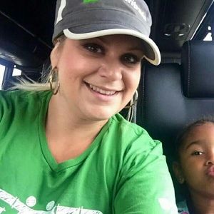 Meet your Posher, Alisha