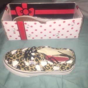 Hello Kitty anima print Vans