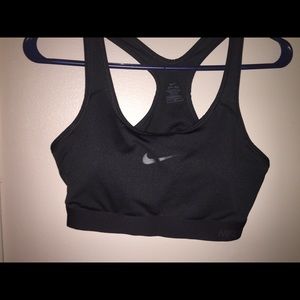 Sports bra
