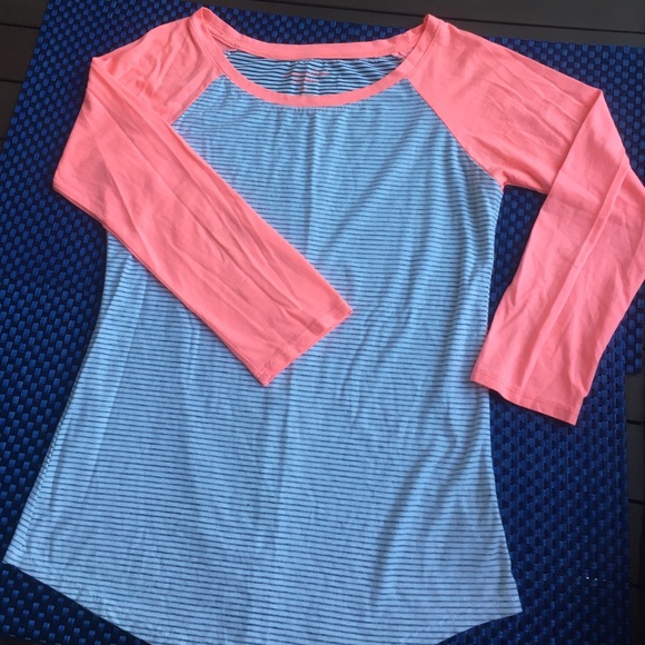 American Eagle baseball shirt