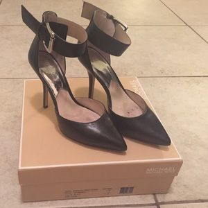 Michael Kors pointy toe heels