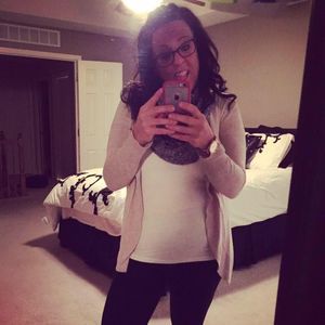 Meet your Posher, Kelly