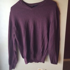 Maroon sweater