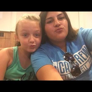 Meet your Posher, Reagan