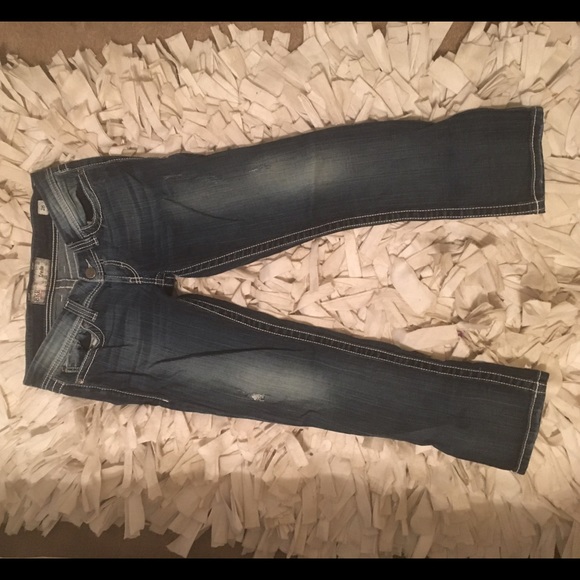BKE brand capris size 28