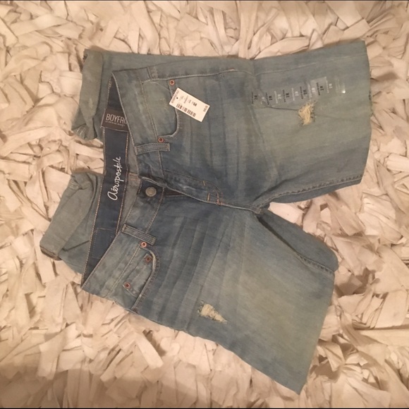 Aeropostale light wash boyfriend jean size 2