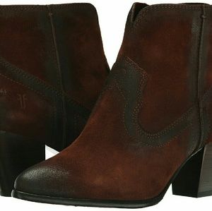 Frye Boots - Women's Renee Seam Short Boot