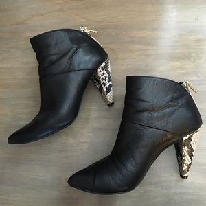 Dolce Vita Booties - Women's Size 6