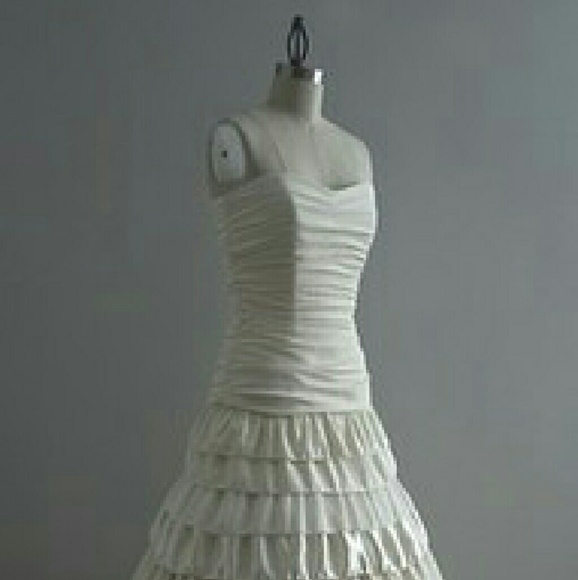 *Available*!! Organic hemp wedding dress size 4/6 - Picture 5 of 7