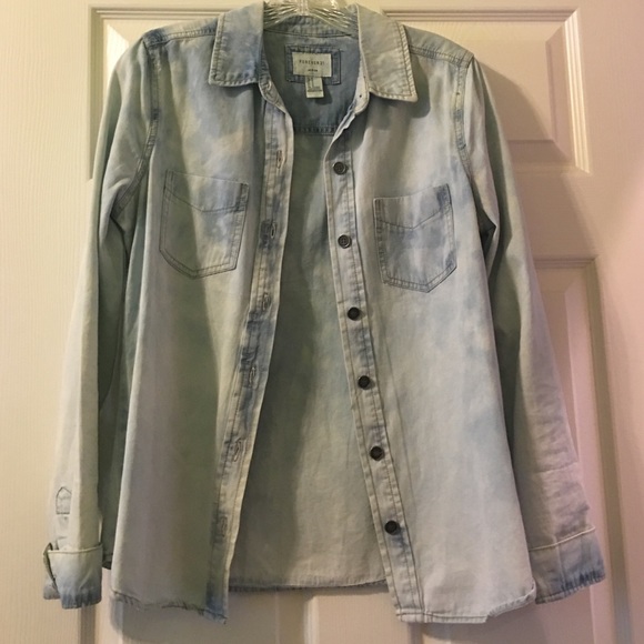 Jean Button down - Picture 2 of 3