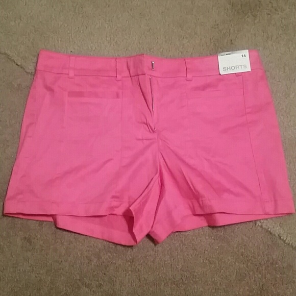 NY & Co Mid Rise Shorts