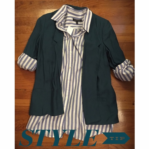 Banana Republic Button Down NWT