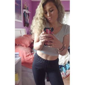 Meet your Posher, Nicole