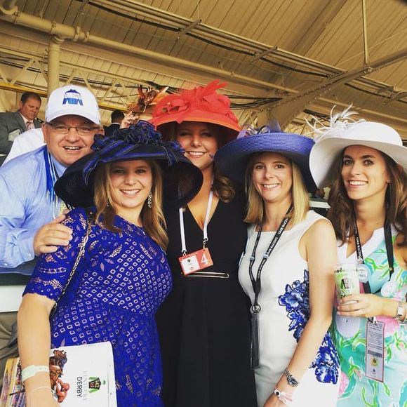 Meet your Posher, Lauren