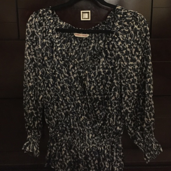 Silky peasant top 🚩 WEEKEND SALE!