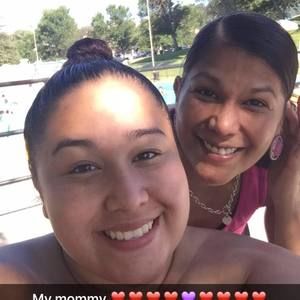 Meet your Posher, Monice