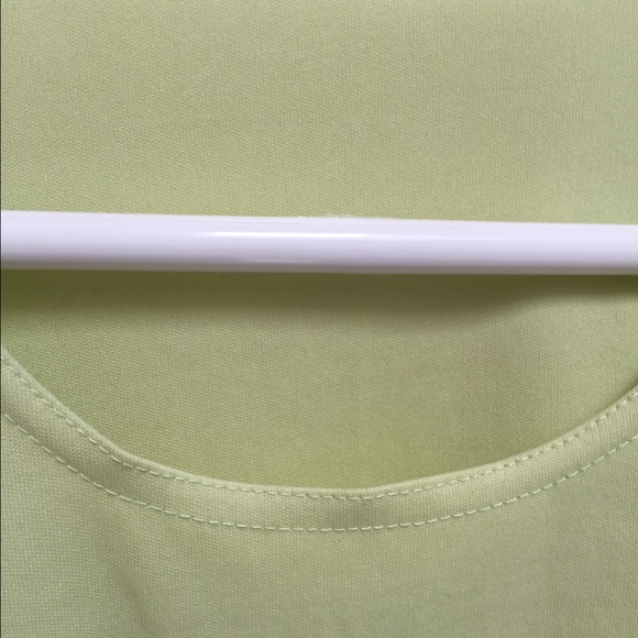 Elegant tank top - Picture 2 of 3