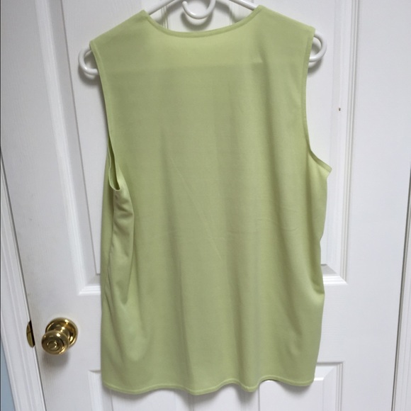 Elegant tank top - Picture 3 of 3