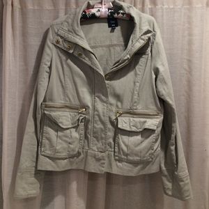 Beige Gap utility jacket