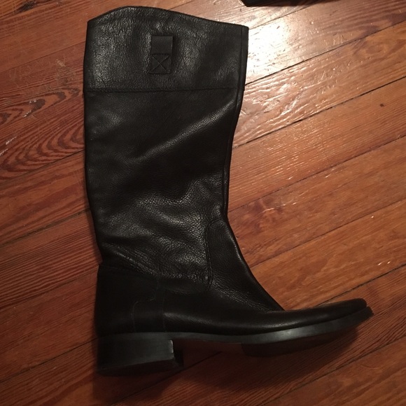 Black boots