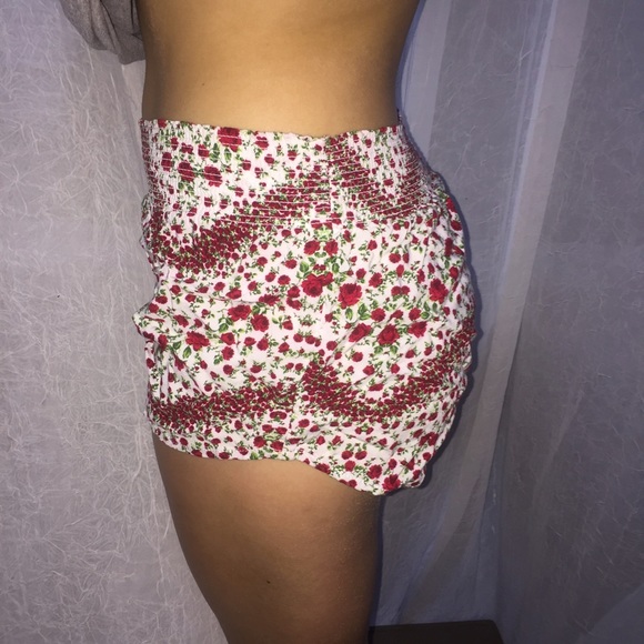 Floral print shorts
