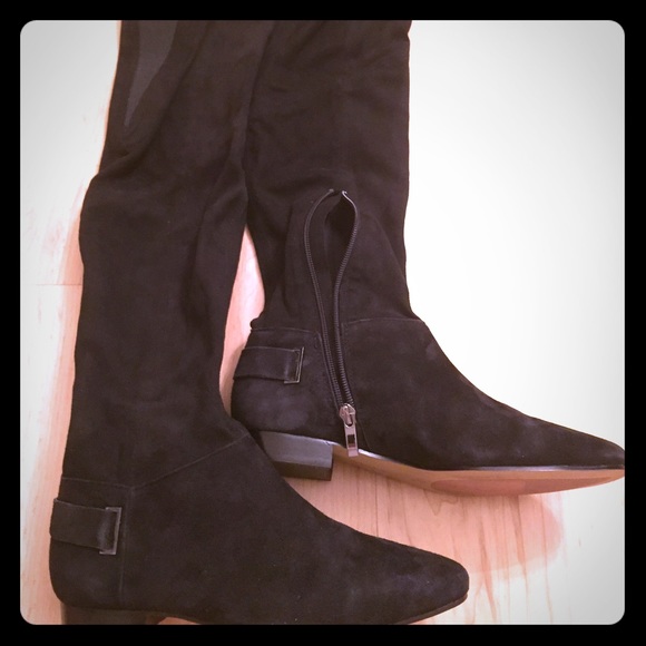*NEW* Low Heel Suede Knee High Boots