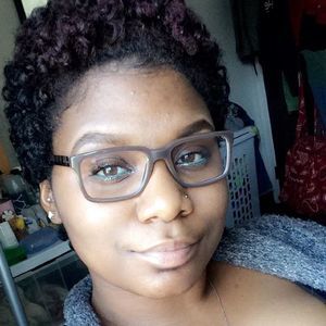 Meet your Posher, Brianna