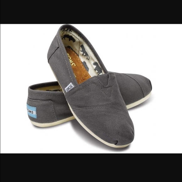 Grey Toms