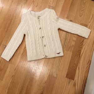 Hollister Cream Cable Knit Sweater